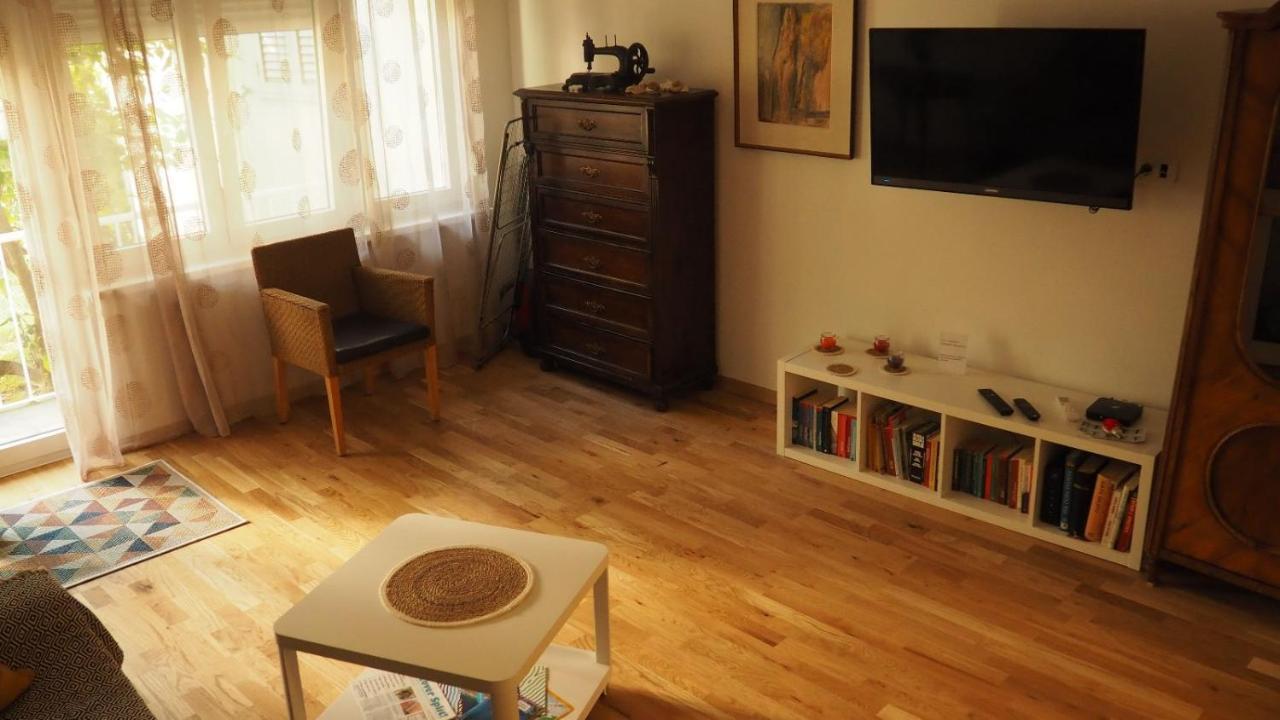 Little Cherry Сплит Экстерьер фото